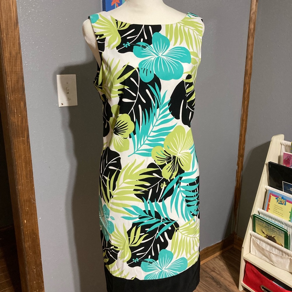 Floral Dressbarn fitted dress